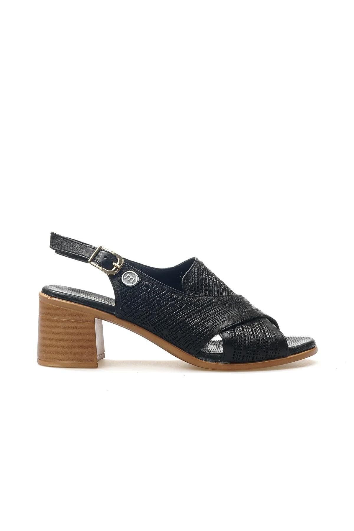 MAMMAMİA KADIN SANDALET